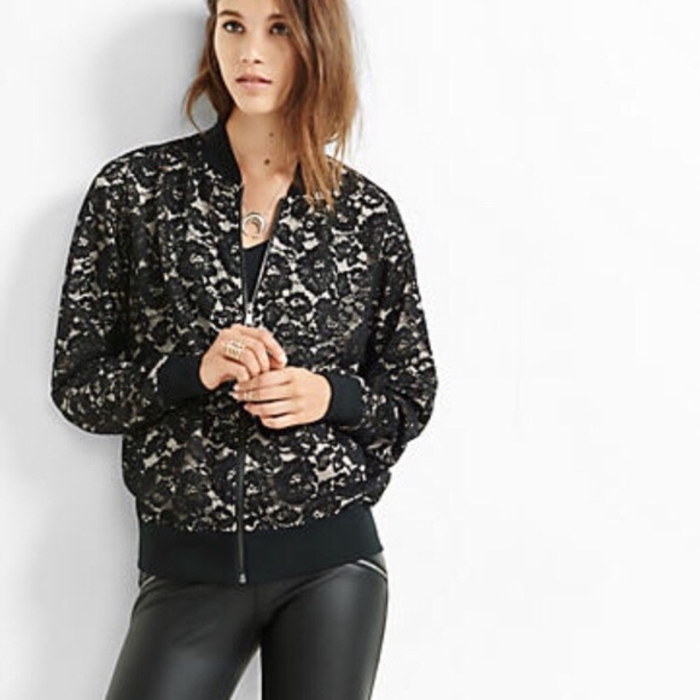 🆕🔥Express Lace Bomber
